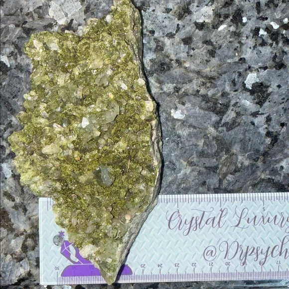 Turkish Epidote on Quartz - Picture 7 of 8